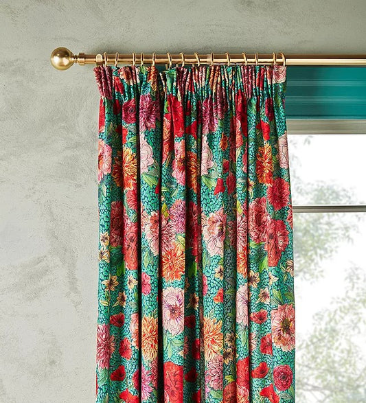 Pencil pinch pleat curtains and window drapes