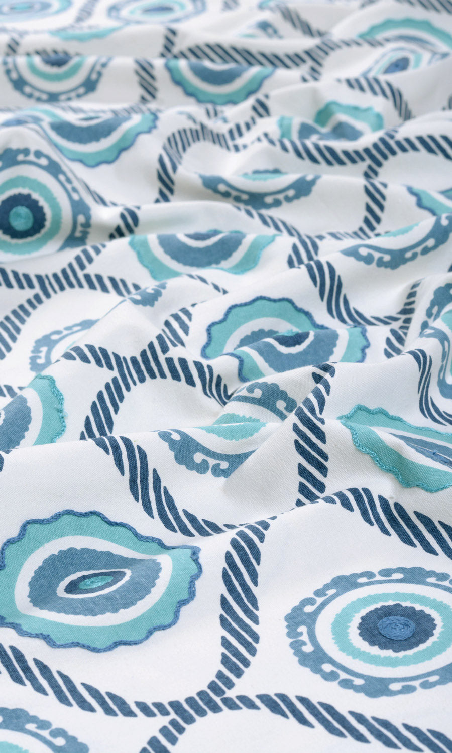 Patterned / Printed / Geometric / Polka Dots / Circles Window Treatments Fabric Sample