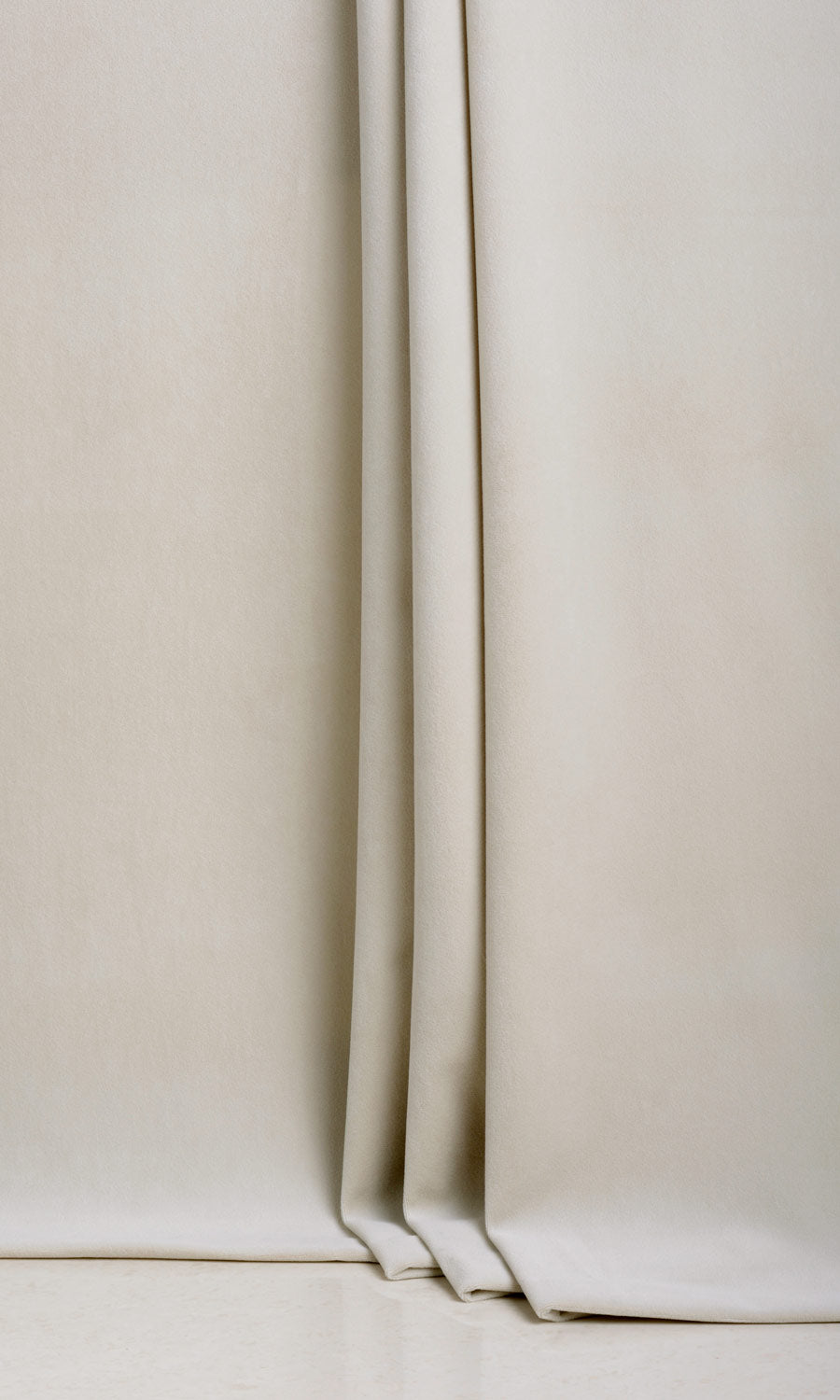 Velvet Made-to-Measure Curtains (Pale Grey)
