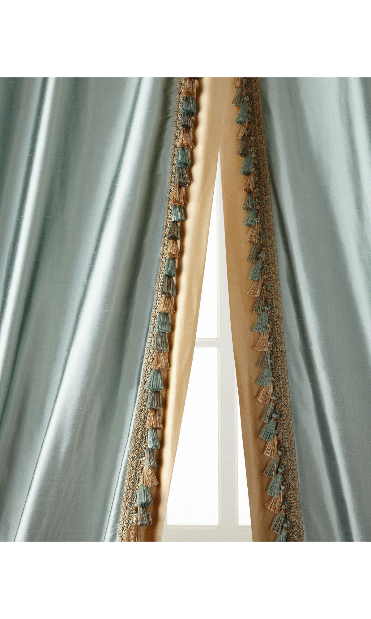 Drapes with tassels