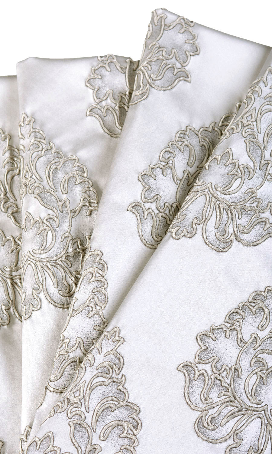 Patterned / Printed / Floral / Damask / Paisley Window Treatments Fabric Sample