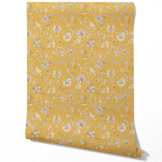 Floral Botanical Patterned Traditional Wallpaper (Yellow/ Beige)
