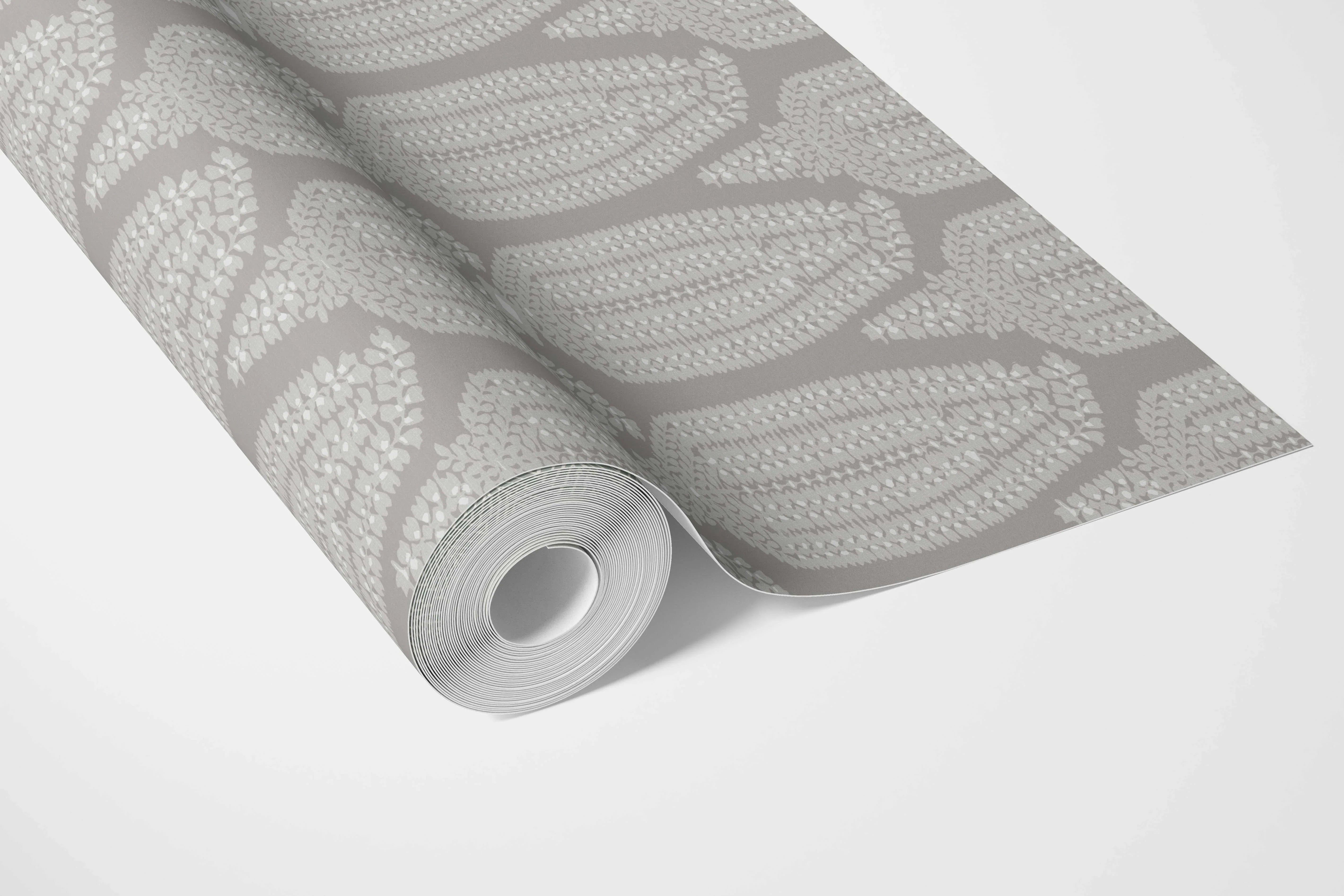 Neutral Paisley Floral Bathroom Wallpaper (Gray/ White)