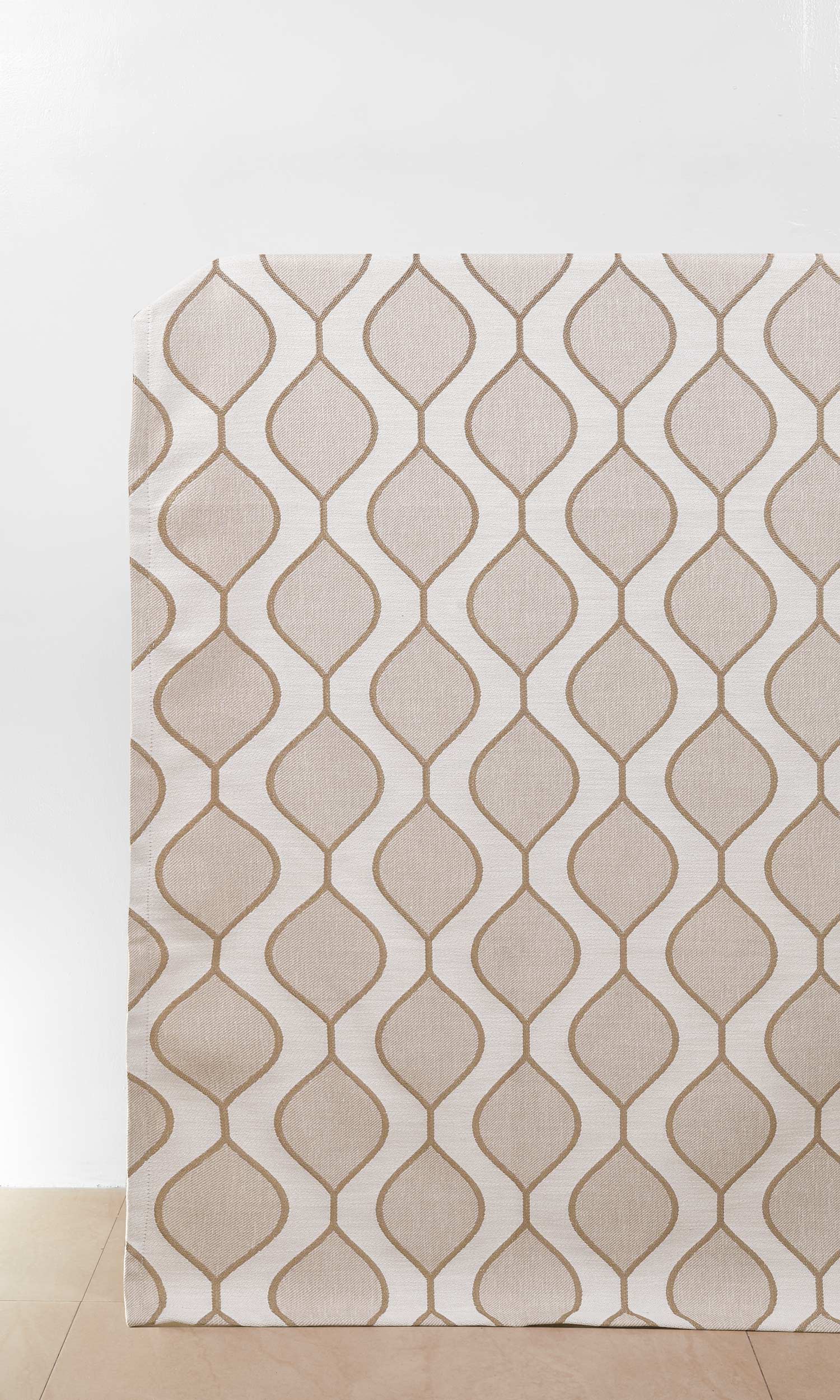 Ogee Print Home Décor Fabric By the Metre (Gray/ Brown)