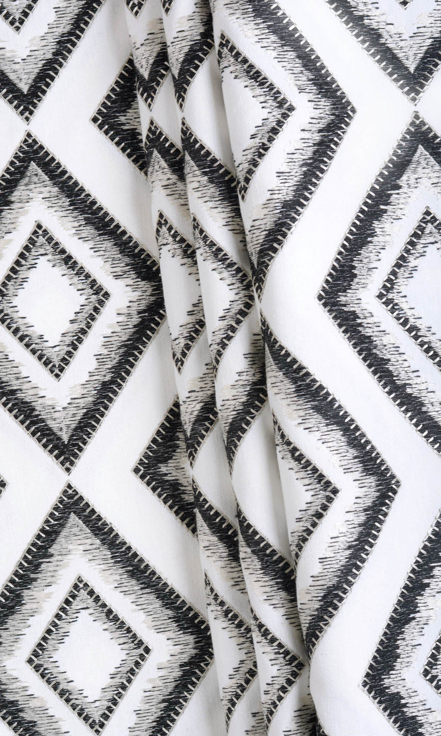 Geometric Patterned Home Textile Fabric Material By the Metre (White/ Black)