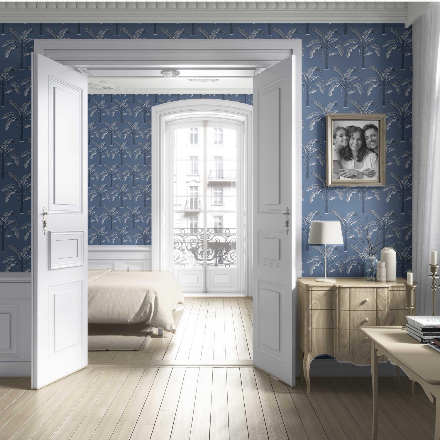 Floral/ Botanical Palm Trees Patterned Living Room Wallpaper Sample (Navy Blue/ Gray)