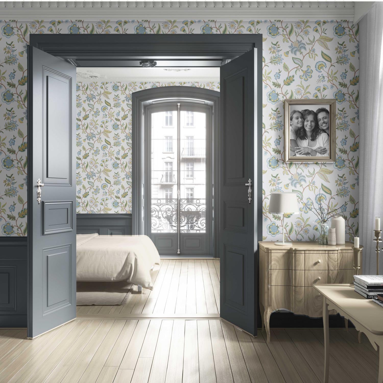 Botanical/ Floral Chinoiserie Living Room Wallpaper (Blue/ Green/ Yellow)