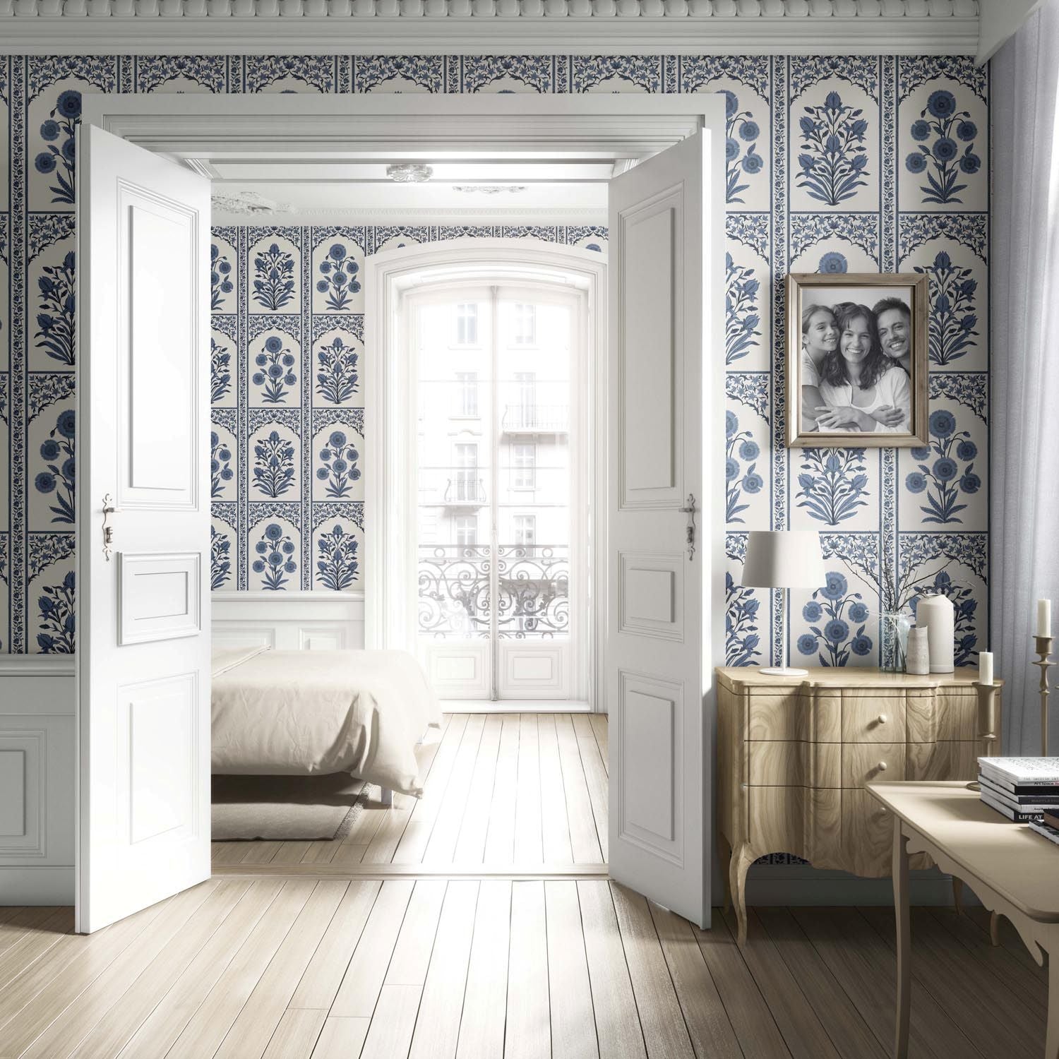 Vintage Ethnic Floral Block Print Living Room Wallpaper Sample (Navy Blue/ Cream)