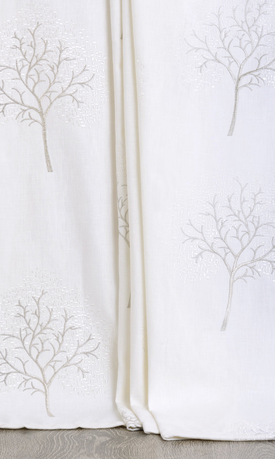 Embroidery Patterned Home Textile Fabric Material By the Metre (Pure White/ Gray)